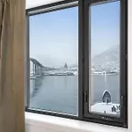 Apartment Northern Lights Haven 2bd Sea View *