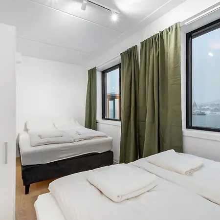 Northern Lights Haven 2bd Sea View Tromsø